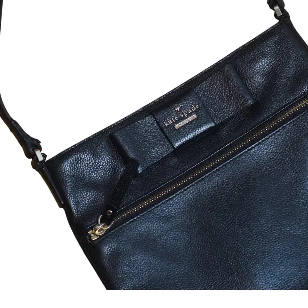 Kate Spade Black Leather Slim Crossbody Bow Detail Gold Hardware Refurbished